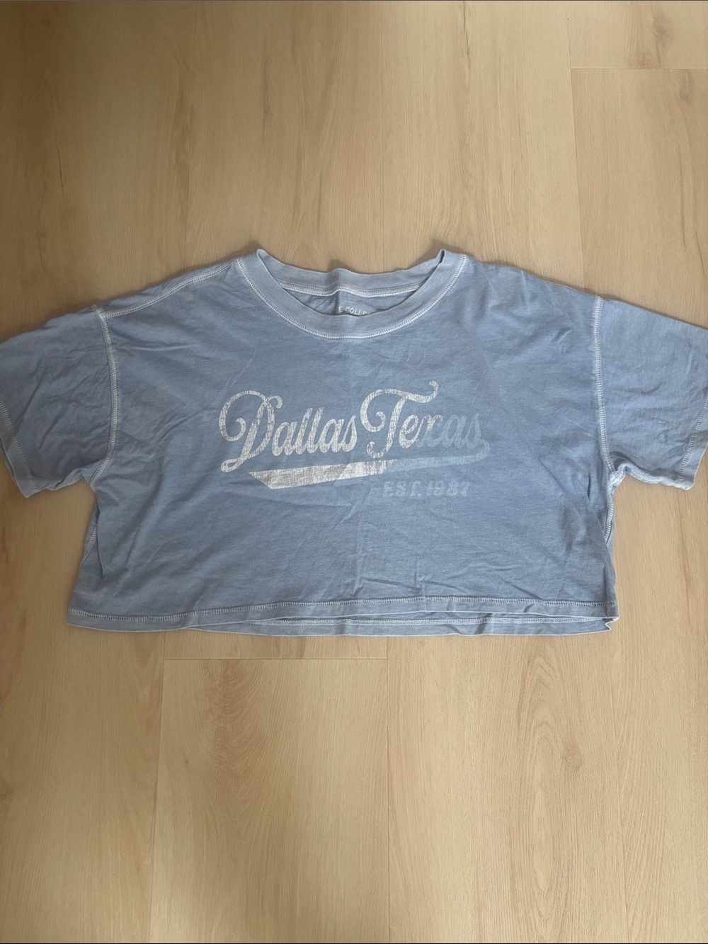EUC Dallas Texas Light Blue Cropped Graphic Tee